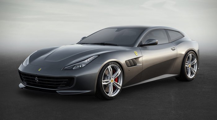    Ferrari GTC4 Lusso