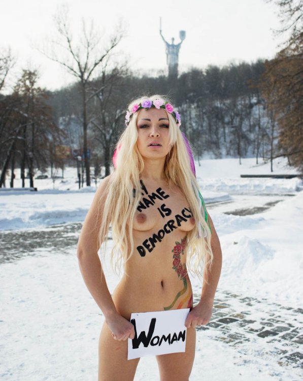  Femen    