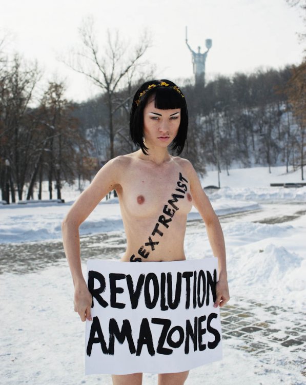  Femen    