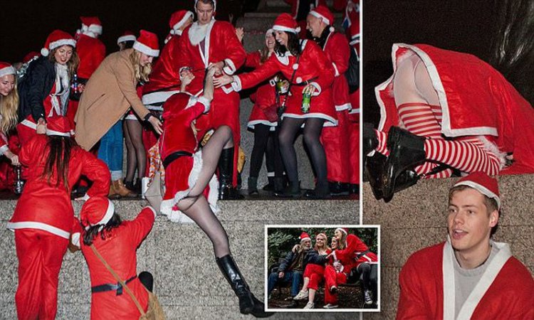  Santacon  