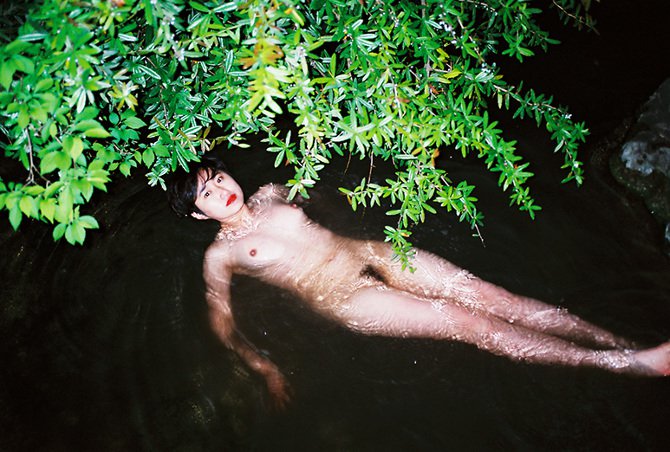   Ren Hang