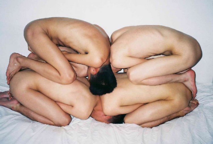   Ren Hang